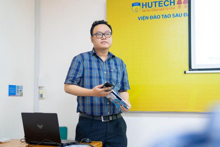 Hội đồng đánh giá cao các công nghệ mới tại buổi bảo vệ luận văn/đề án tốt nghiệp Thạc sĩ ngành Kỹ thuật cơ điện tử 21