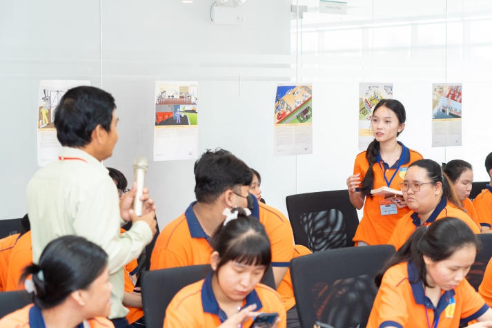 Kỹ sư Công nghệ thực phẩm tương lai của HUTECH khám phá quy trình làm bánh tại Nhà máy Bibica miền Tây 36