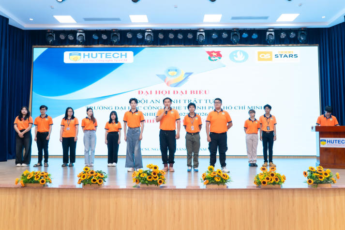 Nâng cao tinh thần trách nhiệm và cống hiến tại Đại hội Đại biểu Đội An ninh trật tự HUTECH 229