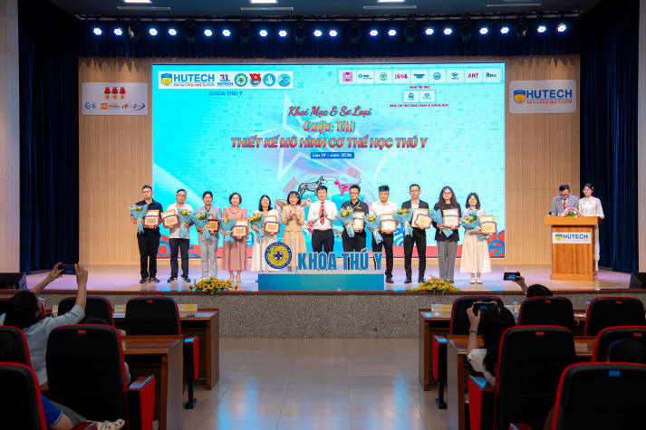 [Ảnh] Rộn ràng chuỗi hoạt động chào tuổi mới, lan tỏa khí thế và khát vọng vươn xa 130