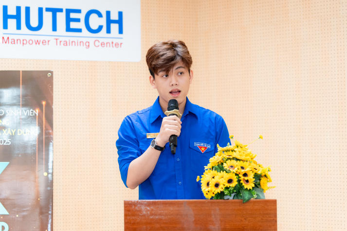 Dấu ấn một năm nỗ lực: Khoa Xây dựng tổng kết phong trào sinh viên và trao giải X-AWARD 2025 22