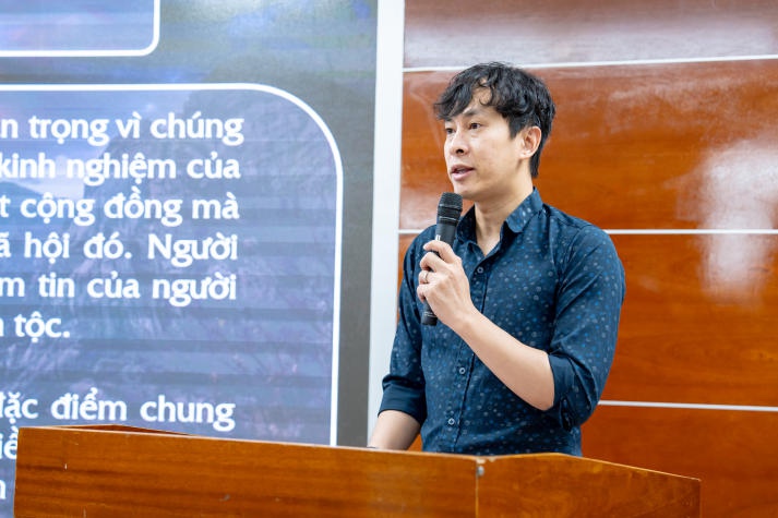 Sinh viên Khoa Hàn Quốc học tìm hiểu chương trình đào tạo ngành Ngôn ngữ Hàn Quốc 61