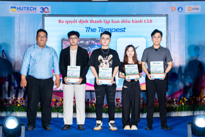 HUTECH ra mắt loạt CLB nghệ thuật, sẵn sàng bùng nổ những hoạt động mới 47