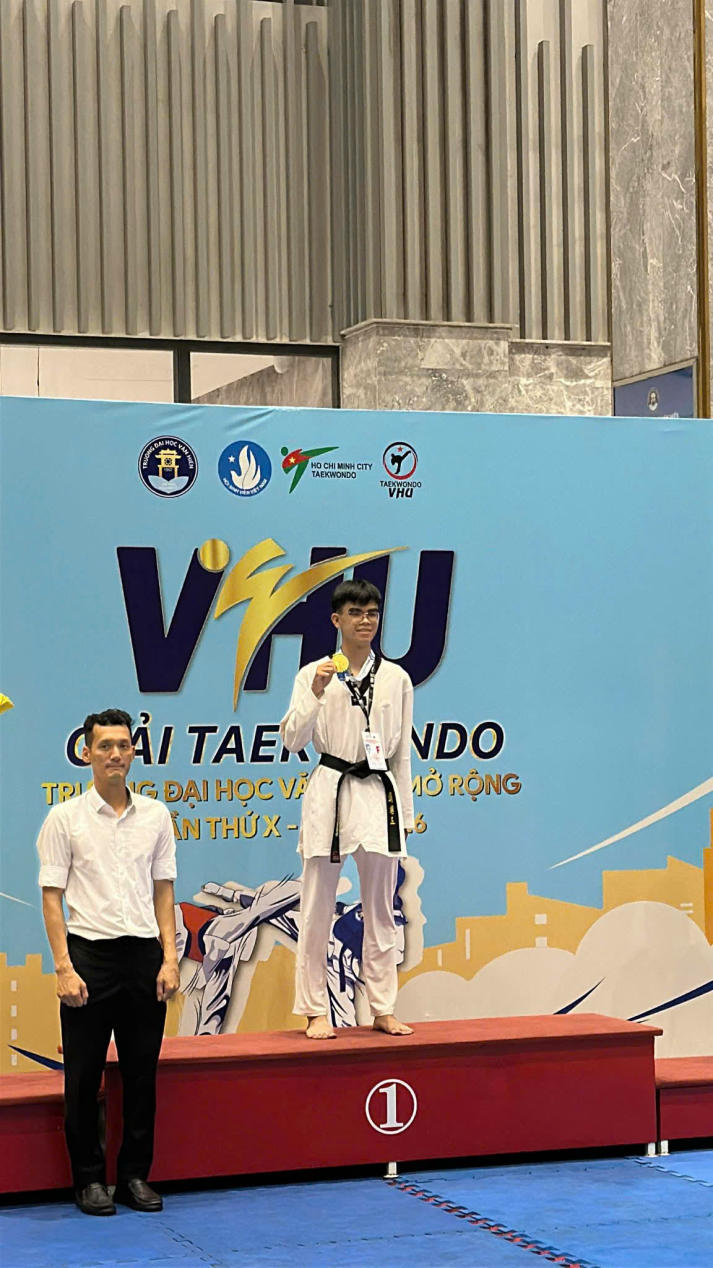 Đội tuyển Taekwondo HUTECH xuất sắc giành 7 huy chương tại Cup Taekwondo 190