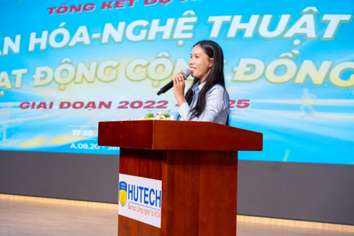 Khoa Khoa học Xã hội và Quan hệ Công chúng tôn vinh loạt dự án ý nghĩa của sinh viên 110