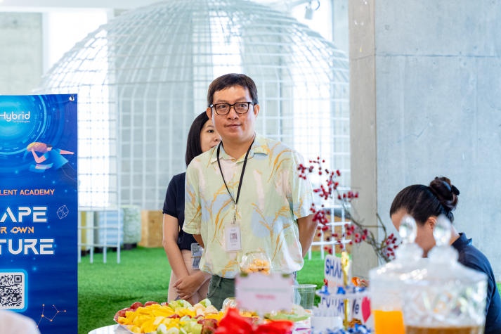 Khám phá môi trường làm việc tại Công ty công nghệ Hybrid Technologies cùng sinh viên Viện Đào tạo Quốc tế HUTECH 29