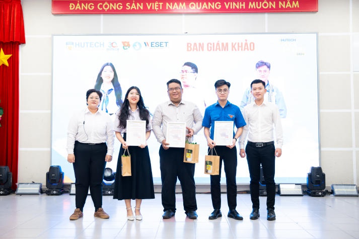 Lộ diện Top 06 vòng Chung kết Cuộc thi HUTECH Young Leaders 2024 32