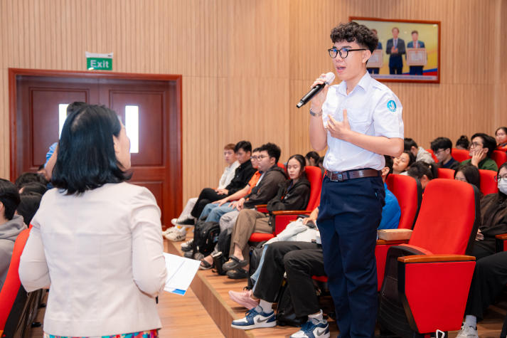 Sinh viên HUTECH viết nên câu chuyện trưởng thành tại “Chắp Cánh - Hành trình bản lĩnh” 84