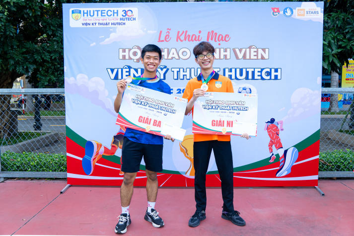 Sinh viên Viện Kỹ thuật khuấy động Hội thao 2025-2026 với tinh thần nhiệt huyết 58