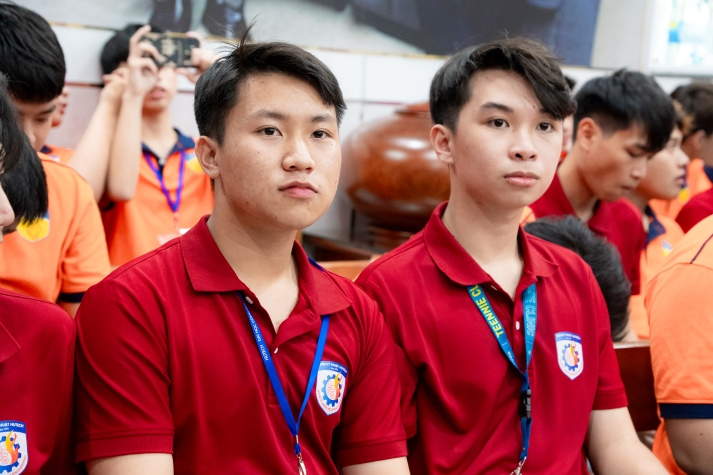 Sinh viên Viện Kỹ thuật học từ thực tiễn tự động hóa tại FUJIWA Việt Nam 19