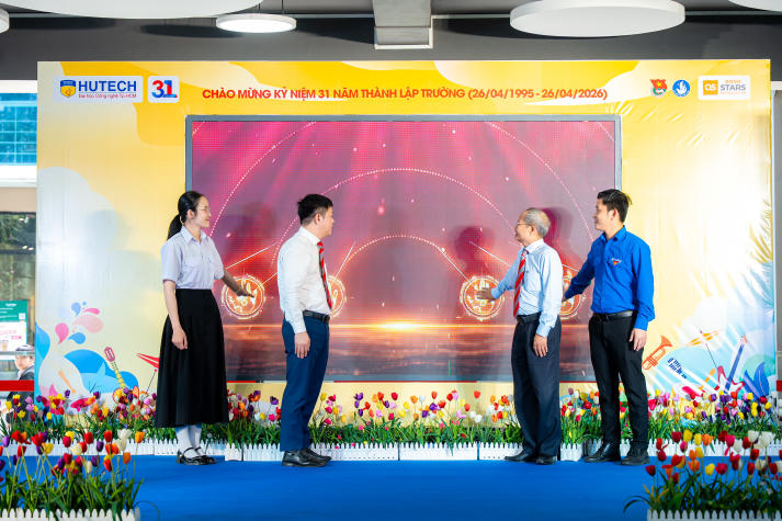 Ngày hội “Tự hào sinh viên HUTECH” khơi dậy sắc màu tuổi trẻ 33