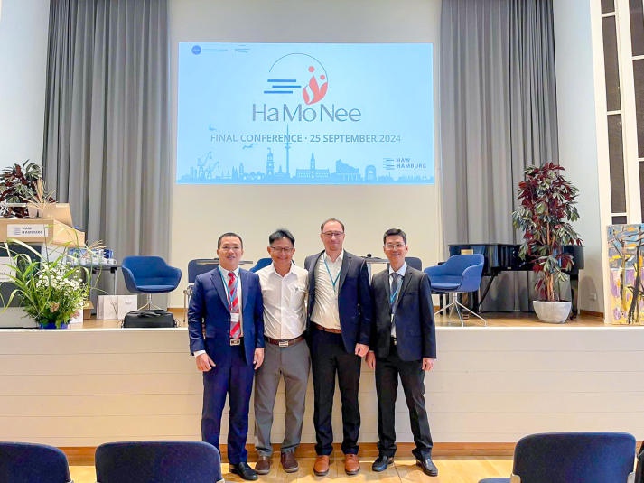 HUTECH delegation attends HaMoNee Project Wrap-Up in Germany 15