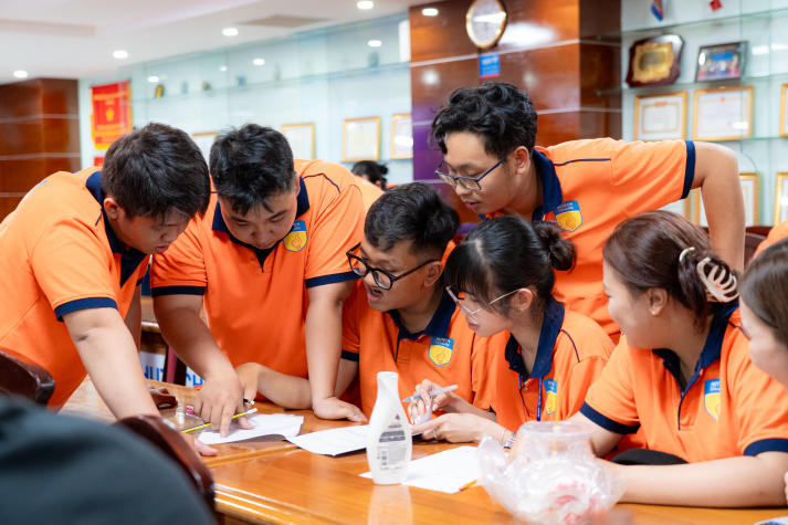 Sinh viên Khoa Quản trị kinh doanh “thử lửa” tại vòng Sơ loại cuộc thi “Thực chiến nghề Nhân sự” 38