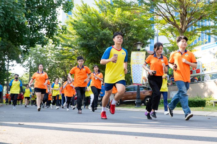 Sôi nổi Tháng Thanh niên 2026 tại HUTECH: Lan tỏa tinh thần xung kích, sáng tạo và trách nhiệm cộng đồng 147