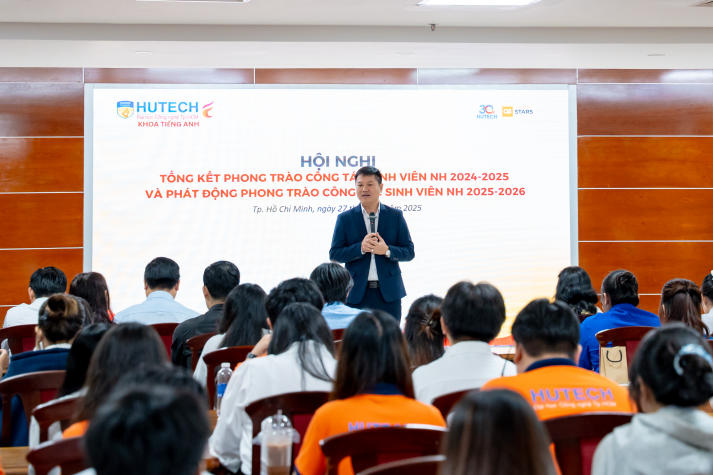 Hội nghị Tổng kết Khoa Tiếng Anh: Nỗ lực - Thành tích - Khát vọng mới 19