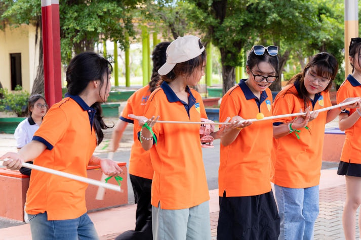 Tô thêm sắc màu cho bức tranh tuổi trẻ VKIT qua chuyến ngoại khóa đầy ý nghĩa 75