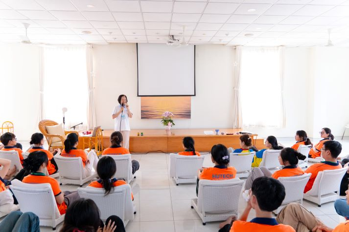 Sinh viên Tâm lý học “nhóm lửa” động lực, nâng cao hiệu quả làm việc 69