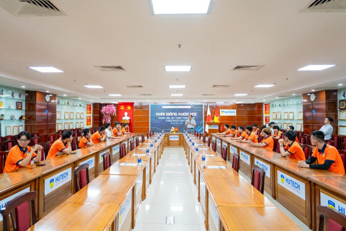 HUTECH tổ chức Lễ khai giảng Khóa học “An toàn thông tin mạng Cybersecurity năm học 2023-2024” 13