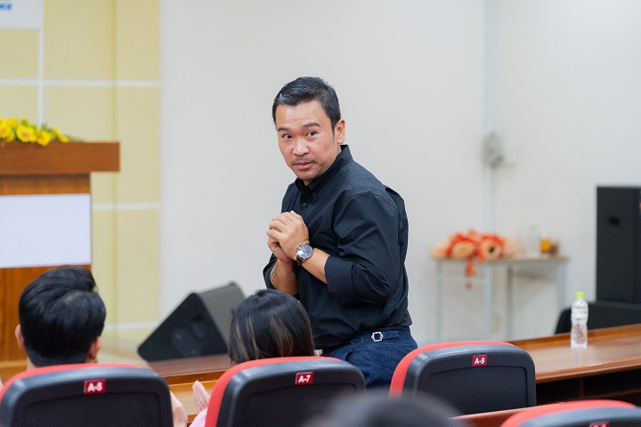 Sinh viên Khoa Kiến trúc - Mỹ thuật tìm hiểu về vai trò của Hậu kỳ trong điện ảnh qua góc nhìn của người trong nghề 37