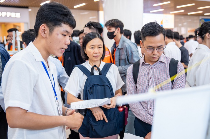 [Video] Đa dạng ý tưởng đổi mới sáng tạo về lĩnh vực nông nghiệp bền vững được công bố bởi sinh viên VJIT 37