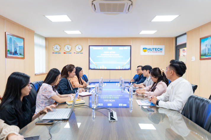 Bước tiến mới trong hợp tác giáo dục giữa Khoa Hàn Quốc học và Trường Đại học Quốc gia Kangwon (Hàn Quốc) 44