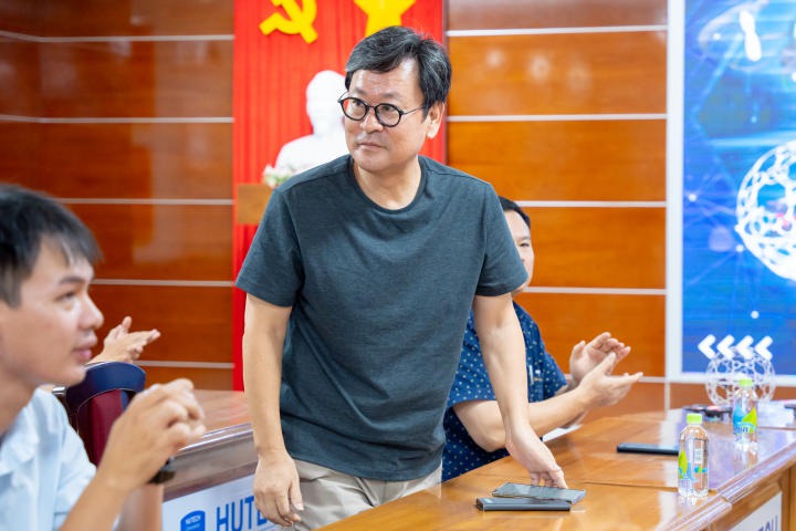 ​Viện Công nghệ Việt - Hàn chính thức phát động cuộc thi Drone Racing "Đường đua ánh sáng" 32