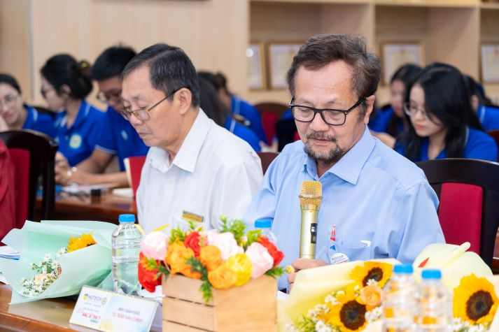 [Video] Sinh viên Khoa Thú y - Chăn nuôi toả sáng bản lĩnh nghề nghiệp tại Chung kết “Tôi là bác sĩ Thú y” 2025 89
