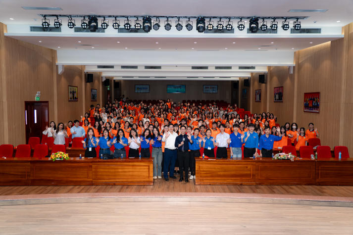 Có những giai điệu khiến người trẻ nhận ra: Tổ quốc luôn ở trong tim 60