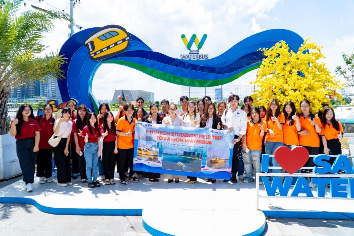 Sinh viên Viện Đào tạo Quốc tế khám phá sông nước Sài Gòn cùng Saigon Water Bus 74