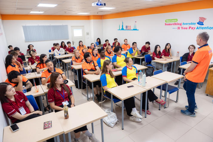 Vietnam Summer Program 2026: I-HUTECH connects students through learning and cultural exchange 20