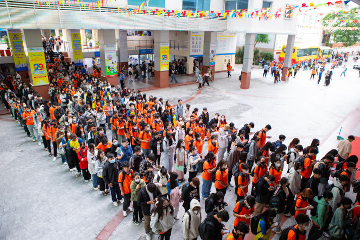 Văn minh học đường: Kỷ luật tạo nên nét đẹp sinh viên HUTECH 124