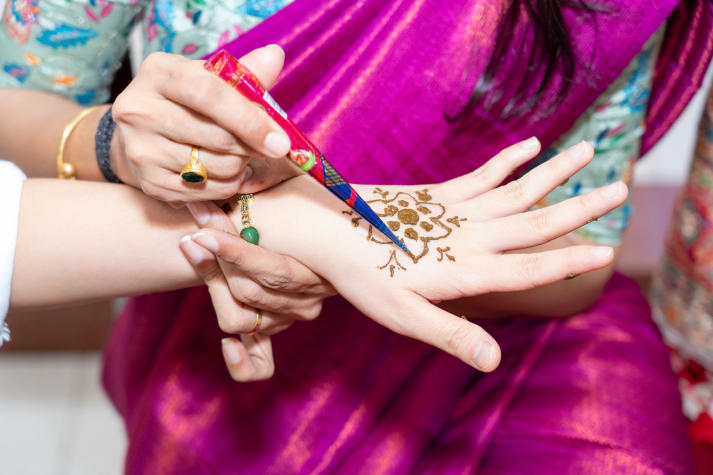 HUTECH faculty and staff explore Bhagavad Gita leadership philosophy and traditional Indian culture 122