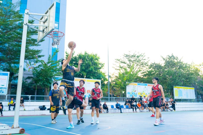 Trải nghiệm học theo kiểu “độc lạ” cùng sinh viên HUTECH tại loạt sân chơi “cực chất” 159