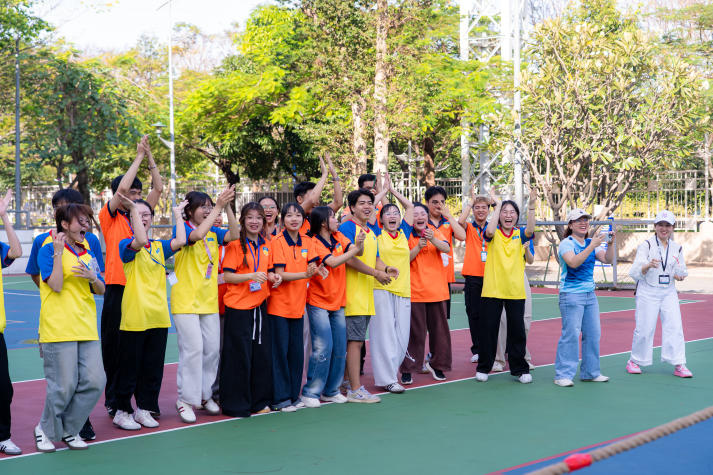 Sinh viên Nhật Bản học, Hàn Quốc học HUTECH “cháy” hết mình tại hội thao, lan tỏa tinh thần đoàn kết 70