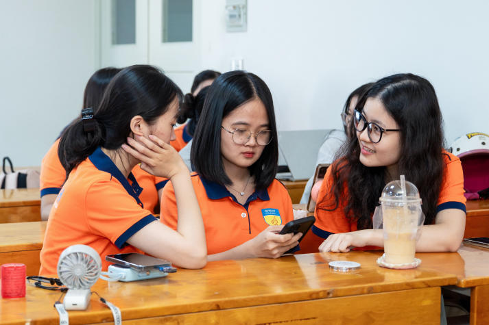 Sinh viên Khoa Trung Quốc học “rung chuông” tri thức, lan tỏa giá trị tư tưởng Hồ Chí Minh 36