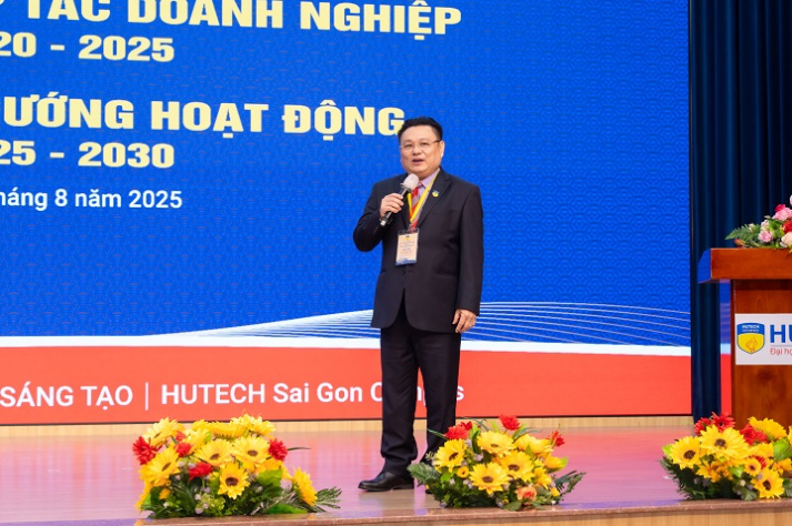 HUTECH tổng kết hợp tác doanh nghiệp, khẳng định vị thế tiên phong đào tạo nhân lực chất lượng cao 97
