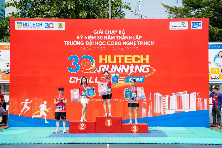 [Video] HUTECH Running Challenge 2025: Nhiều bước chân nhiệt huyết khẳng định một chặng đường vươn xa 561