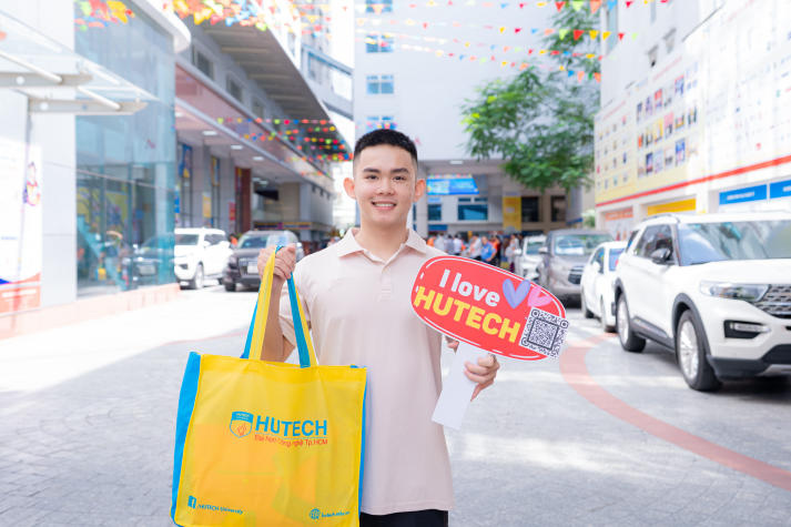 HUTECH chính thức công bố điểm chuẩn năm 2026: Điểm thi THPT từ 15 - 22 điểm 2527