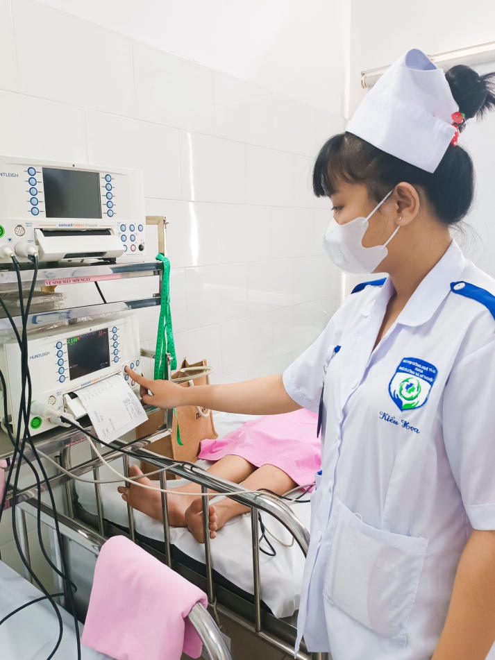Sinh viên ngành Điều dưỡng HUTECH hoàn thành thực tập tại Bệnh viện Lê Văn Thịnh 19