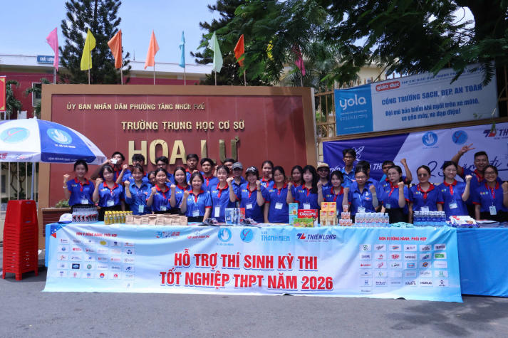 220 tình nguyện viên HUTECH sẵn sàng tiếp sức sĩ tử tại 5 điểm thi tốt nghiệp THPT 2026 28