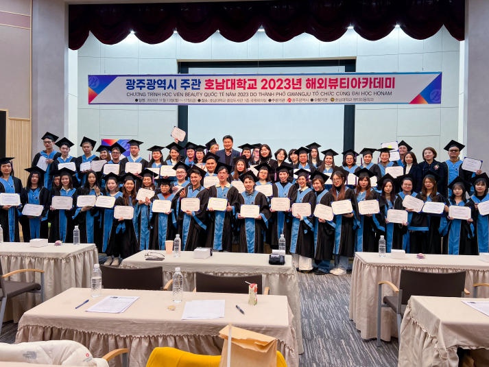 Cán bộ - giảng viên HUTECH tập huấn về thẩm mỹ tại Đại học HONAM - Hàn Quốc với nhiều trải nghiệm đáng nhớ 75