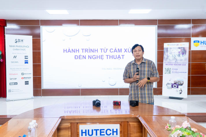 [Video] Khi ống kính biết nói: Sinh viên HUTECH học hỏi “bí kíp” lan tỏa cảm xúc và câu chuyện qua từng khung hình 95