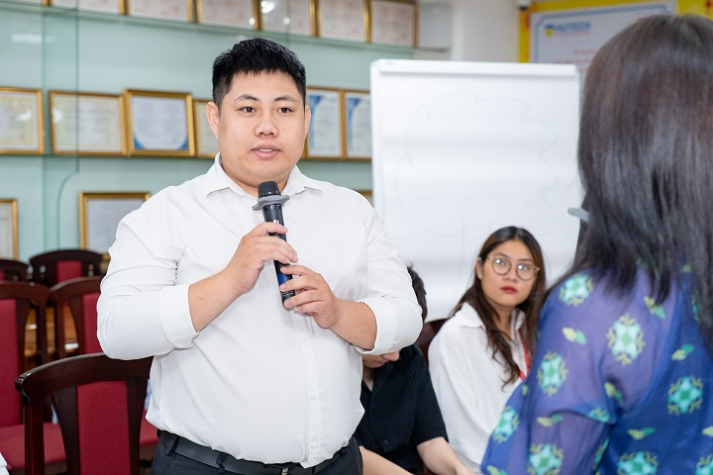 Lan tỏa yêu thương, kết nối cảm xúc từ buổi tập huấn dành cho CB-GV-NV HUTECH 35