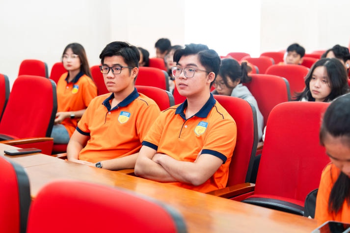 HUTECH chính thức phát động cuộc thi tìm kiếm thủ lĩnh tân sinh viên HUTECH Young Leaders 2024 49