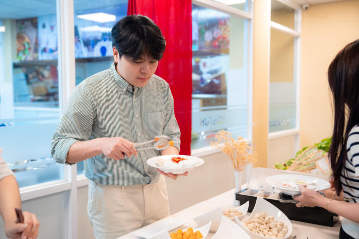 Buffet lẩu 99K đậm vị Tết miền Nam - Đồ án tốt nghiệp “đưa thực khách về nhà” của sinh viên HUTECH 21