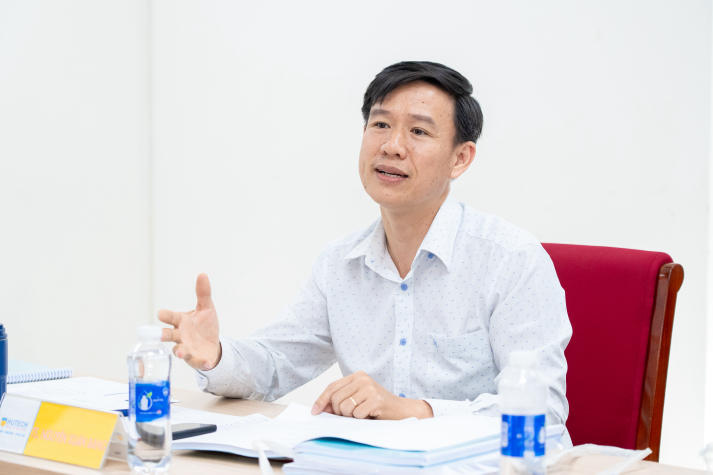 Buổi bảo vệ luận văn/đề án Thạc sĩ ngành Luật kinh tế: Gắn nghiên cứu với thực tiễn pháp lý 43