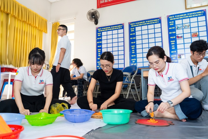 Ngày hội Cựu sinh viên VJIT 2025: Gắn kết tình thân các thế hệ 43