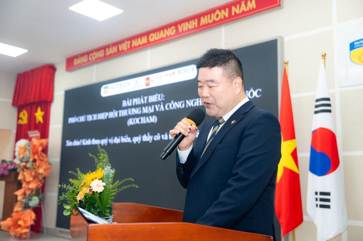 [Video] Doanh nghiệp Hàn khích lệ và mang đến nhiều cơ hội phát triển cho sinh viên VKIT tại Lễ khai giảng 86