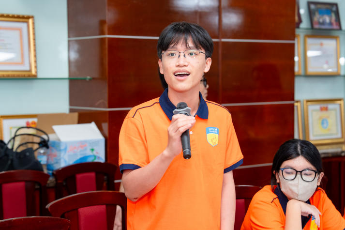 Bước đệm nghiên cứu: Tân sinh viên Tài chính - Thương mại tiếp cận phương pháp luận khoa học 53