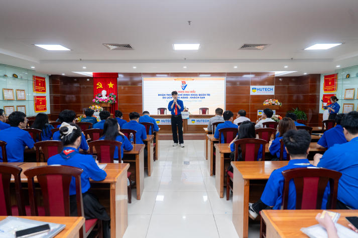 Tuổi trẻ Khoa Quản trị Du lịch - Nhà hàng - Khách sạn: Năng động, gắn kết và vững bước trong nhiệm kỳ mới 10